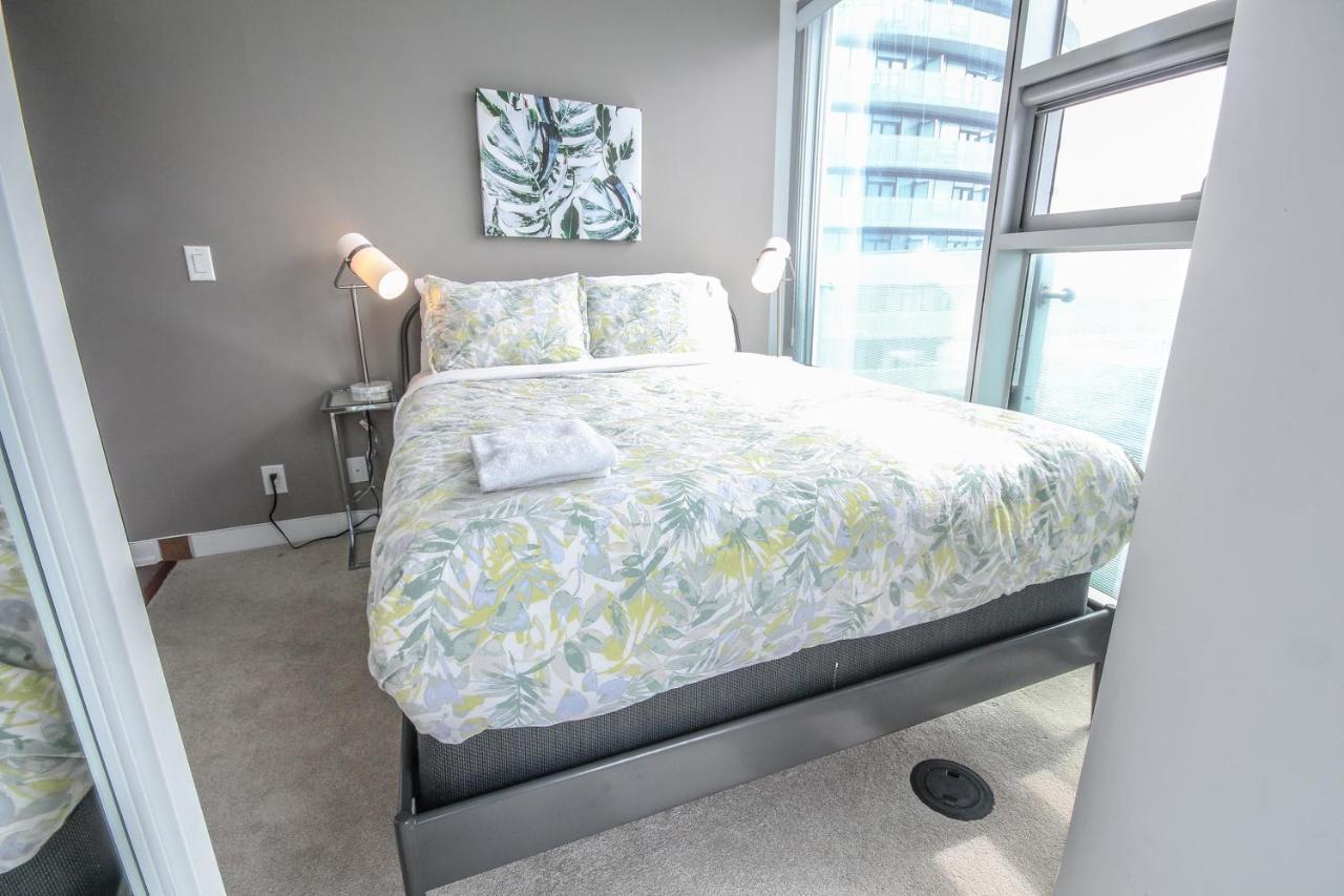 Sarkar Suites - Entertainment District Toronto Zimmer foto